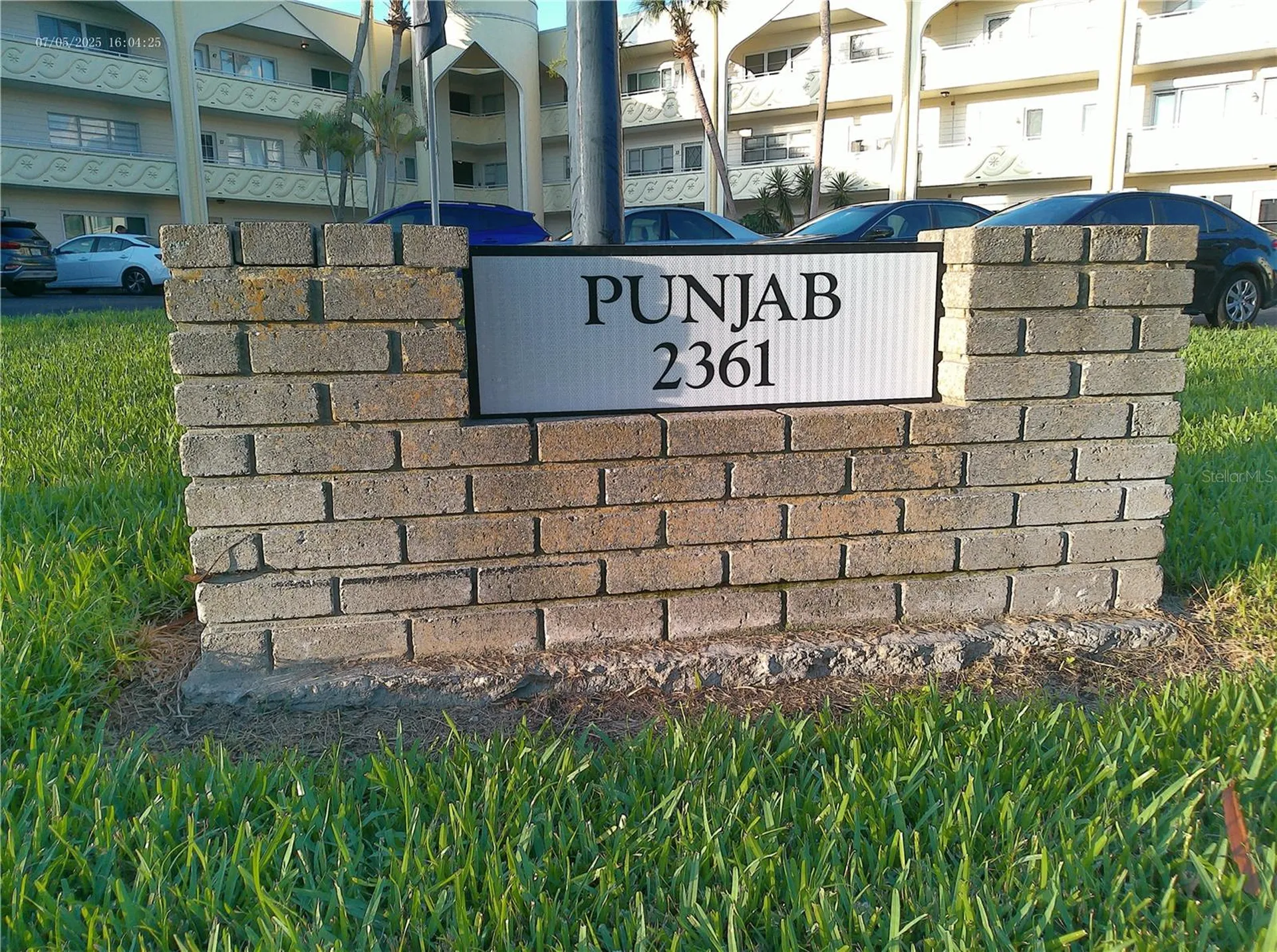 2361 Ecuadorian Way Clearwater FL 33763