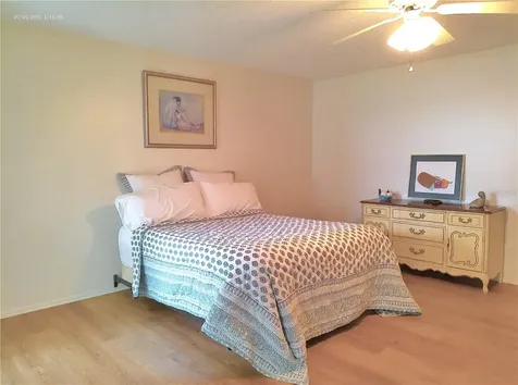 2361 Ecuadorian Way Clearwater FL 33763