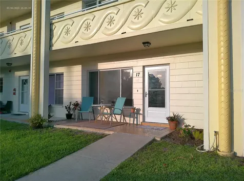 2361 Ecuadorian Way Clearwater FL 33763
