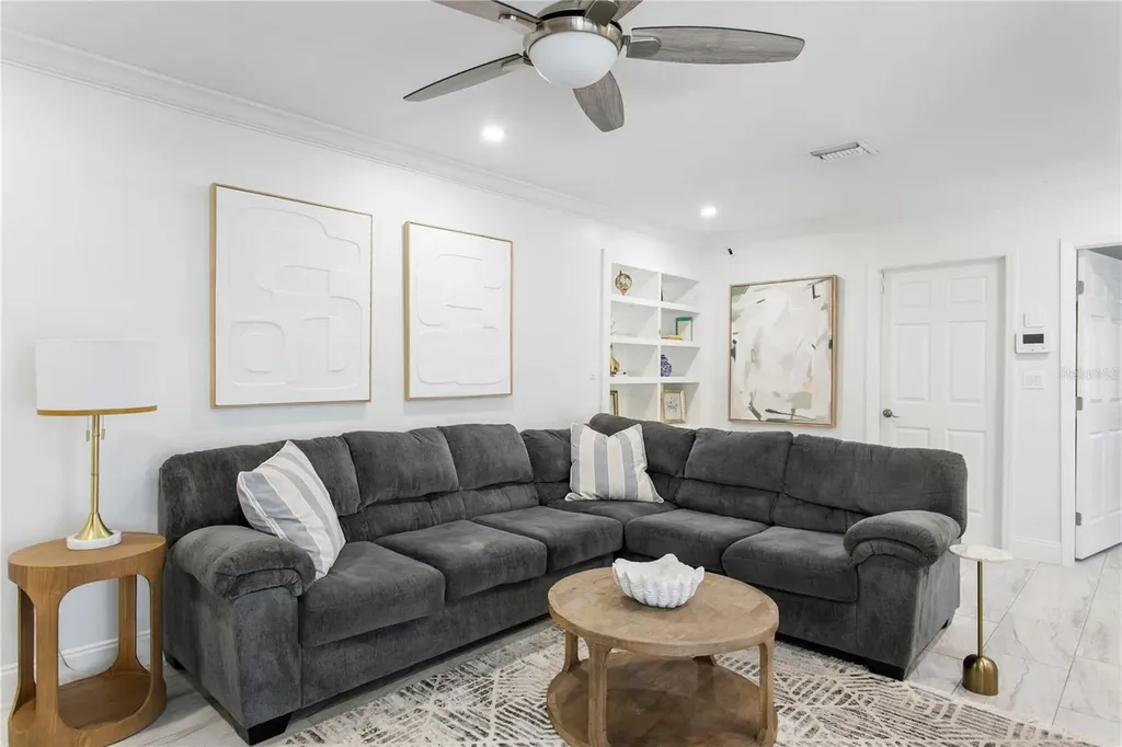 5103 W Cleveland Street Tampa FL 33609