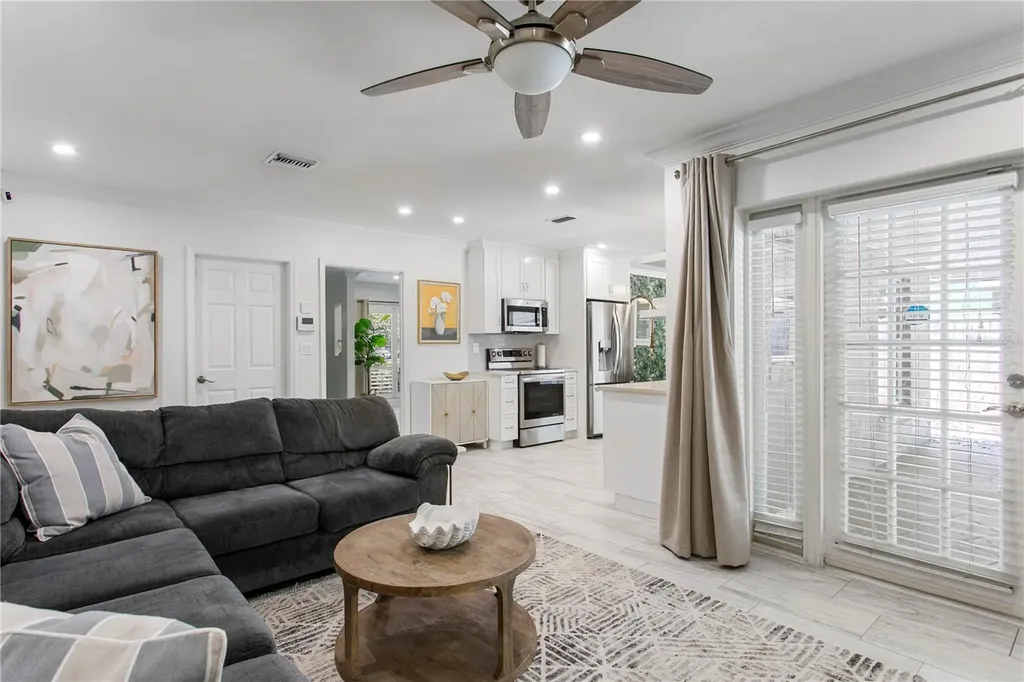 5103 W Cleveland Street Tampa FL 33609