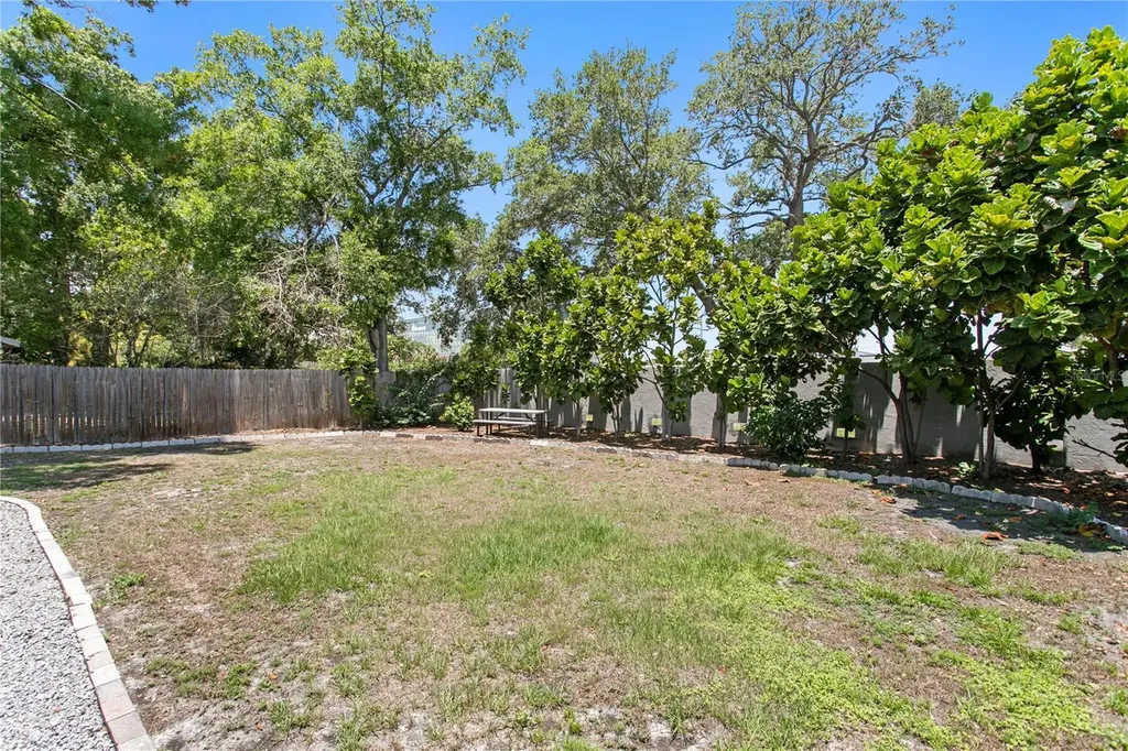 5103 W Cleveland Street Tampa FL 33609