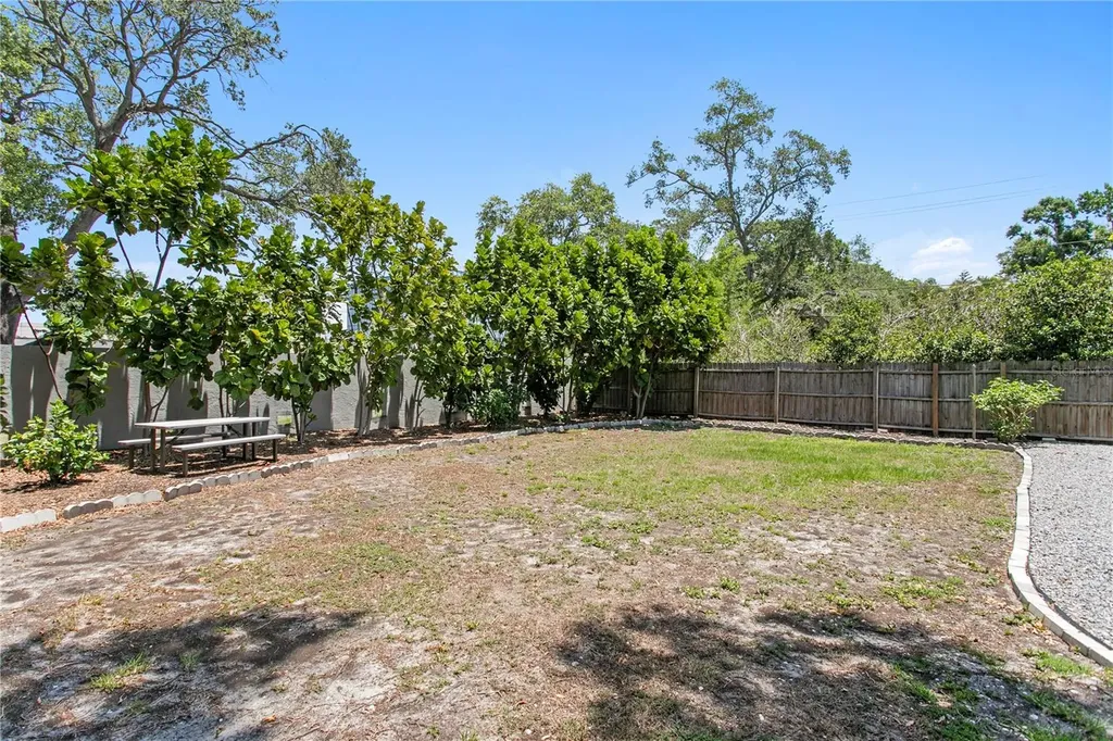 5103 W Cleveland Street Tampa FL 33609