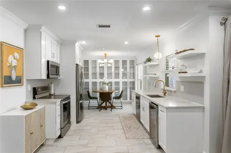 5103 W Cleveland Street Tampa FL 33609