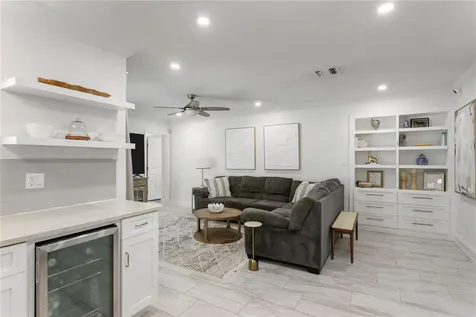 5103 W Cleveland Street Tampa FL 33609