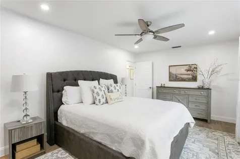 5103 W Cleveland Street Tampa FL 33609