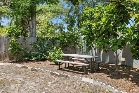 5103 W Cleveland Street Tampa FL 33609