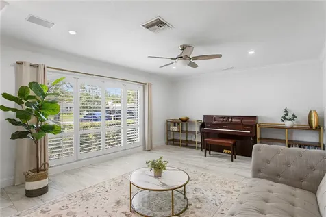 5103 W Cleveland Street Tampa FL 33609