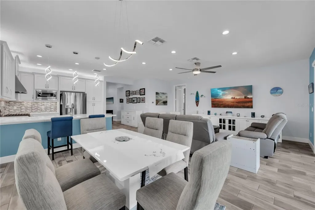 4844 Avila Lakes Drive Wimauma FL 33598