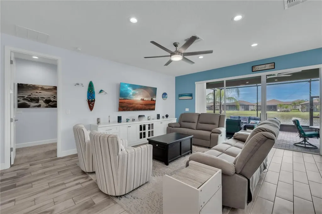 4844 Avila Lakes Drive Wimauma FL 33598