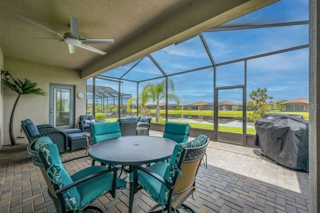 4844 Avila Lakes Drive Wimauma FL 33598