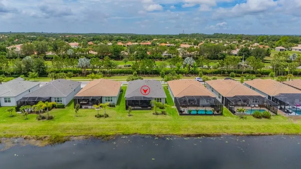 4844 Avila Lakes Drive Wimauma FL 33598