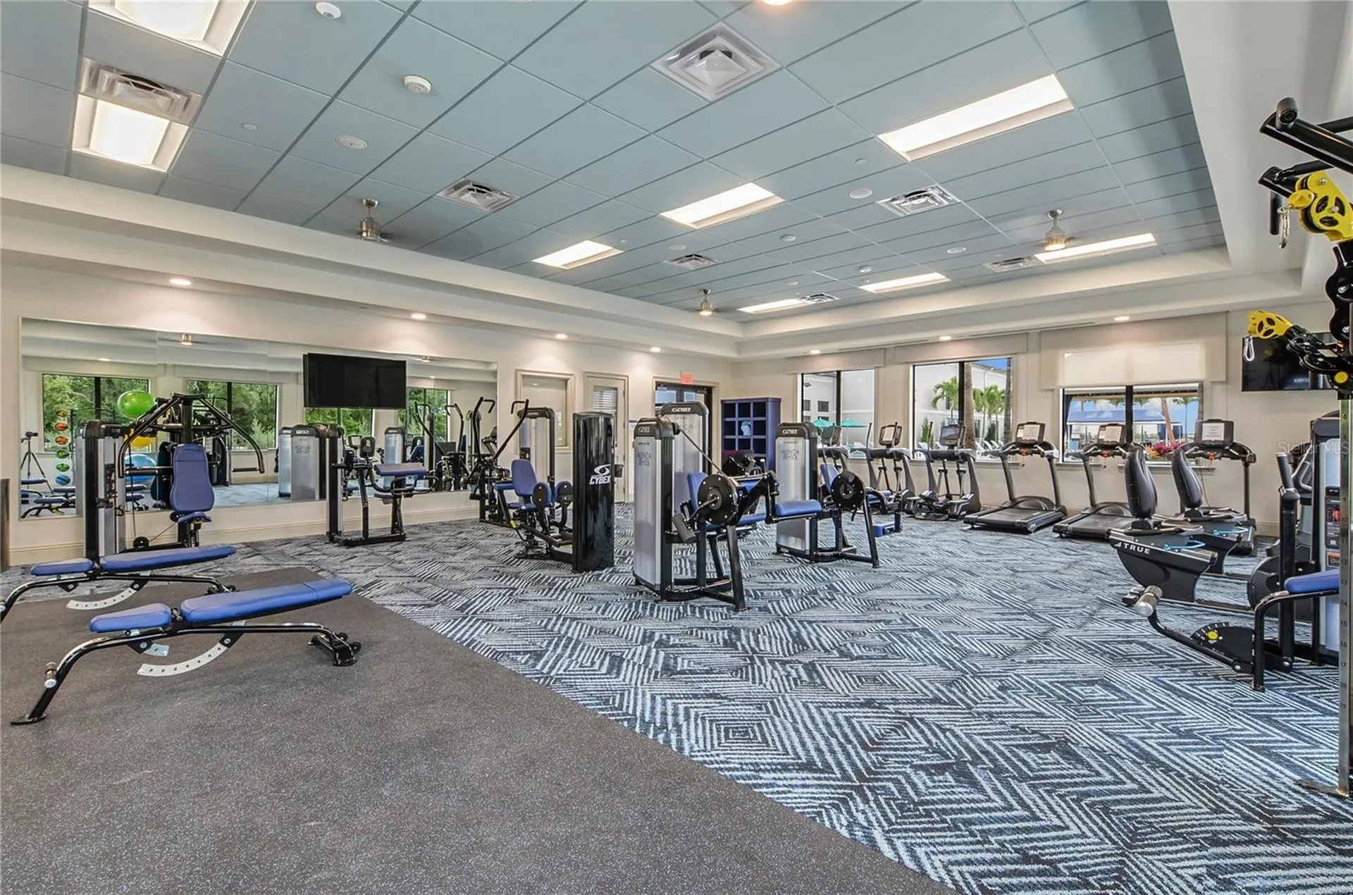 4844 Avila Lakes Drive Wimauma FL 33598