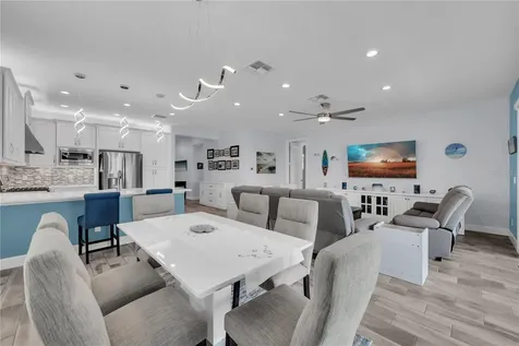 4844 Avila Lakes Drive Wimauma FL 33598