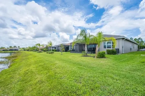 4844 Avila Lakes Drive Wimauma FL 33598