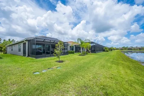 4844 Avila Lakes Drive Wimauma FL 33598