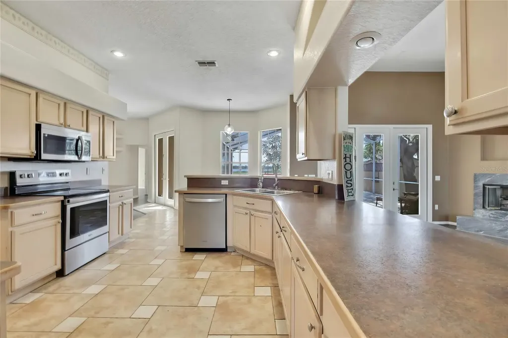 300 Hampshire Avenue Spring Hill FL 34606