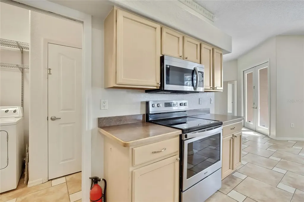 300 Hampshire Avenue Spring Hill FL 34606