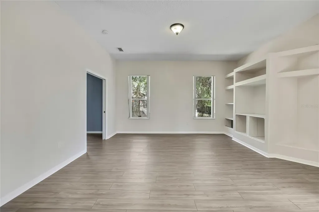 300 Hampshire Avenue Spring Hill FL 34606
