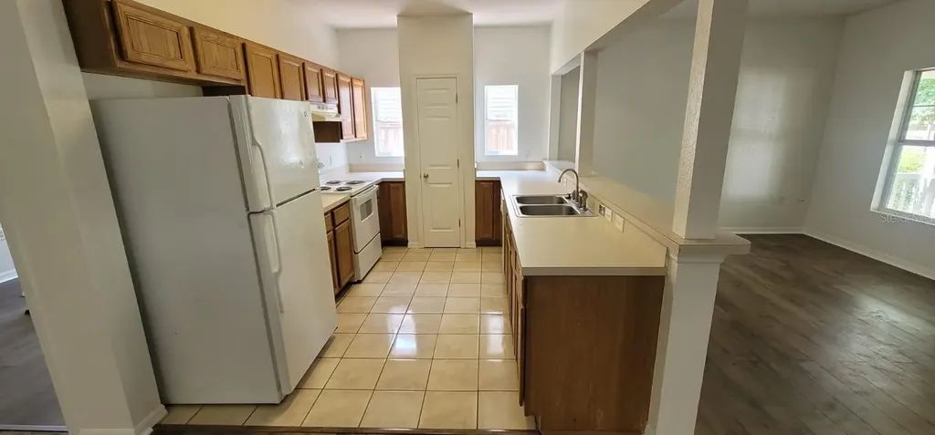 1004 Park Central Circle Groveland FL 34736