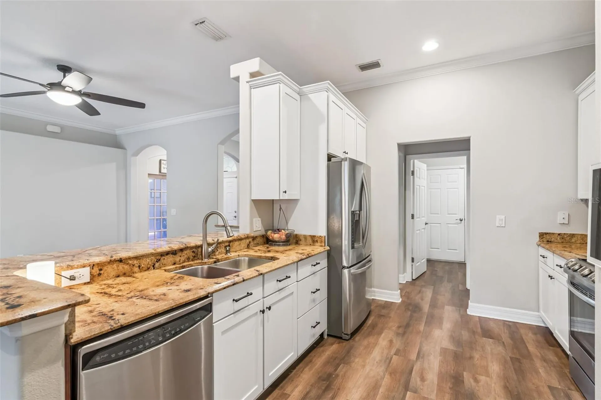 242 Blue Water Street Eustis FL 32736