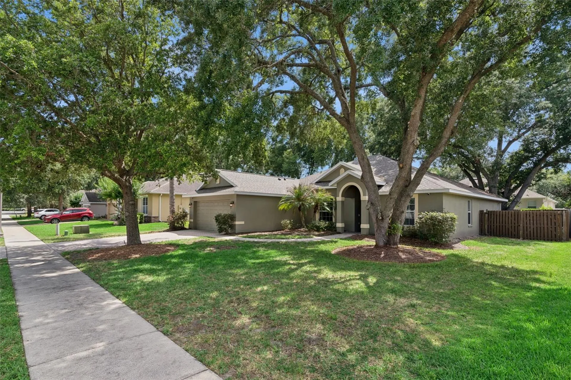 242 Blue Water Street Eustis FL 32736