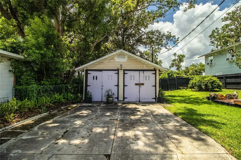 721 Frank Lloyd Wright Way Lakeland FL 33803