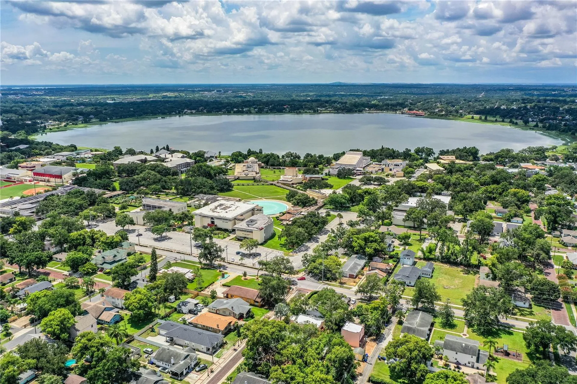 721 Frank Lloyd Wright Way Lakeland FL 33803