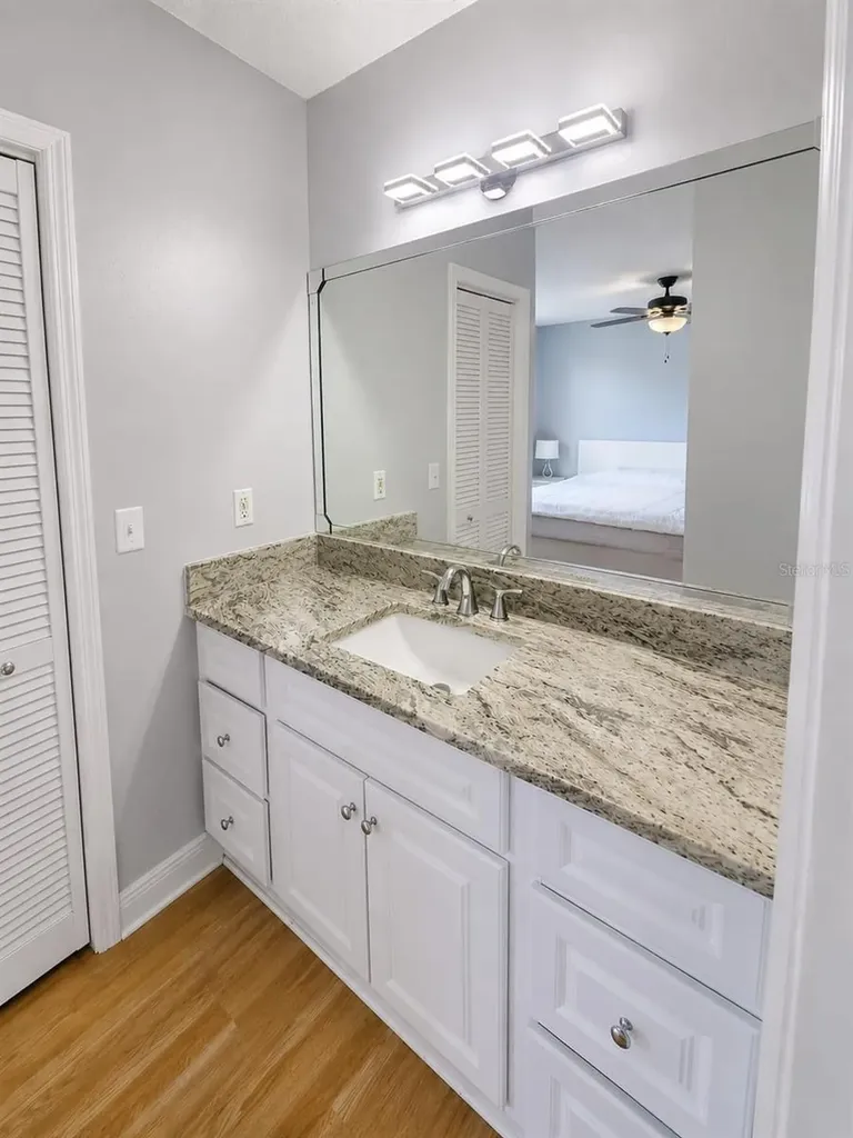 5124 Springwood Drive Tampa FL 33624