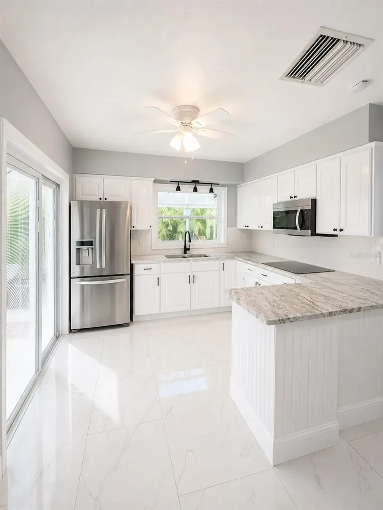 5124 Springwood Drive Tampa FL 33624