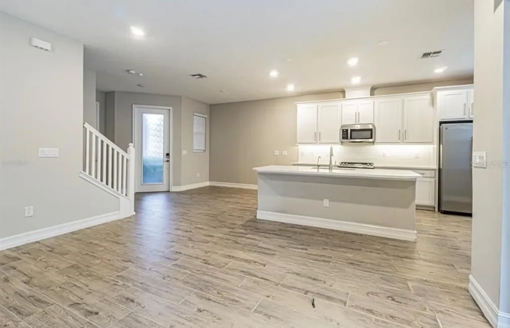 4615 Almada Lane Wesley Chapel FL 33543