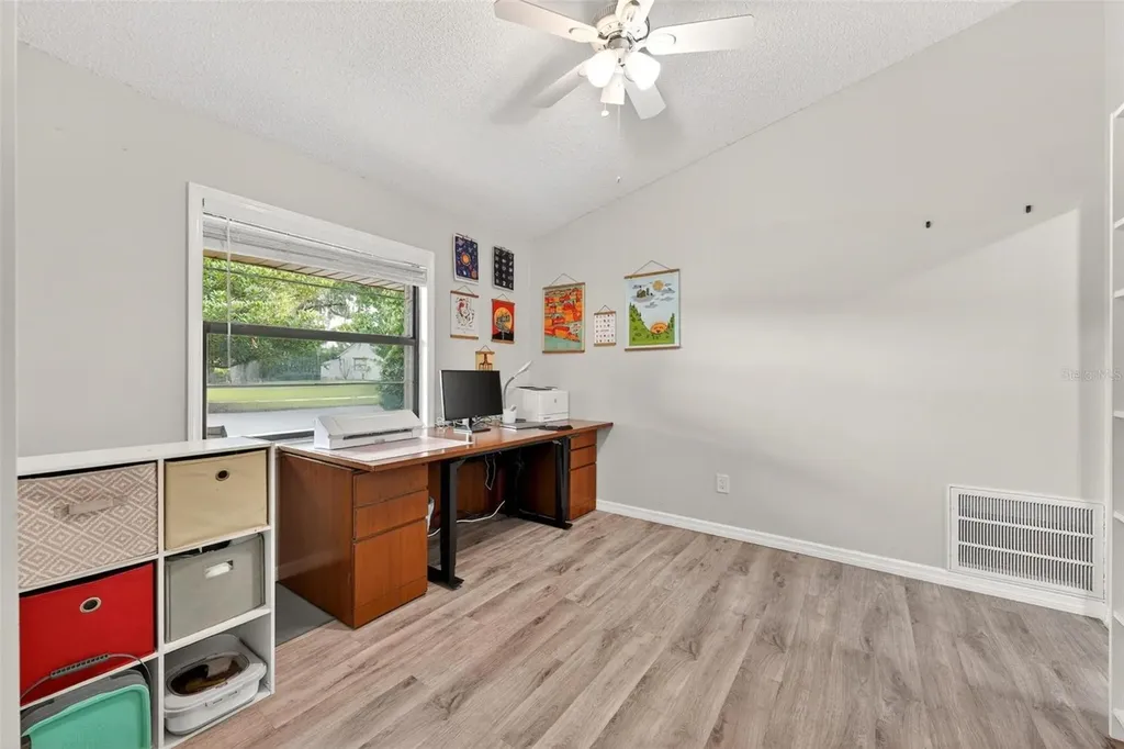 890 Mendoza Drive Orlando FL 32825