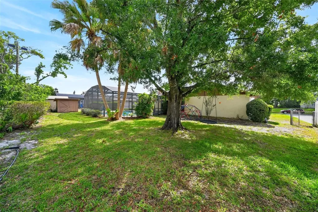 890 Mendoza Drive Orlando FL 32825