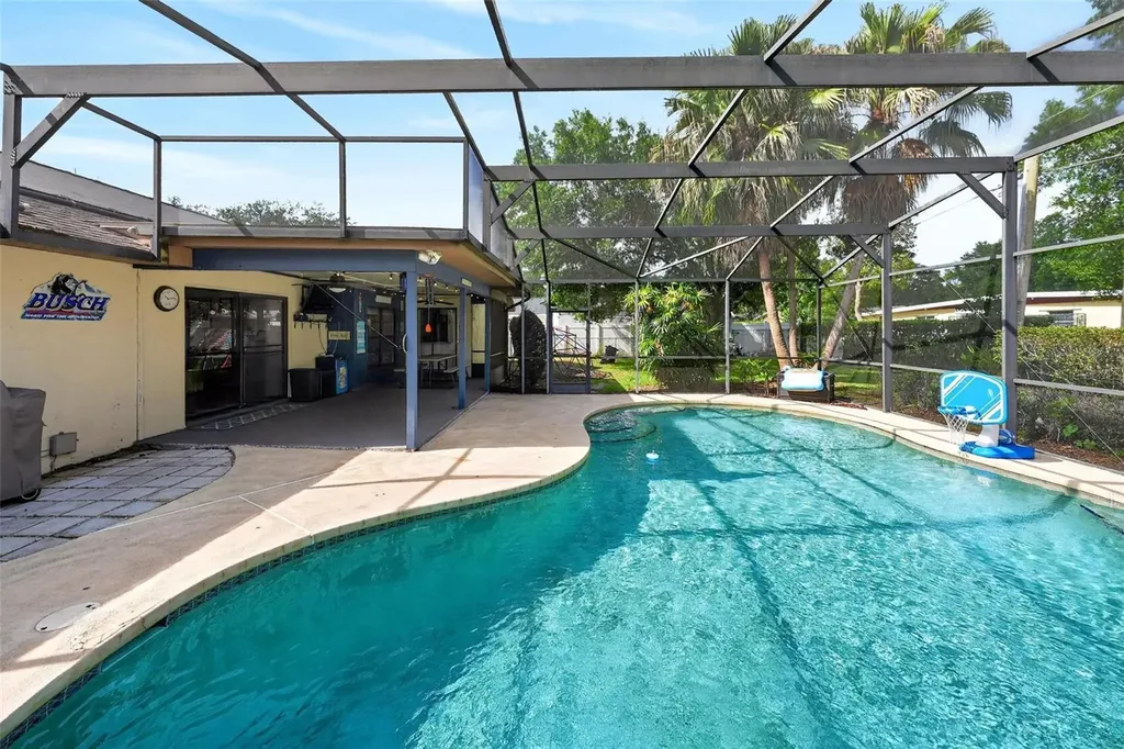890 Mendoza Drive Orlando FL 32825