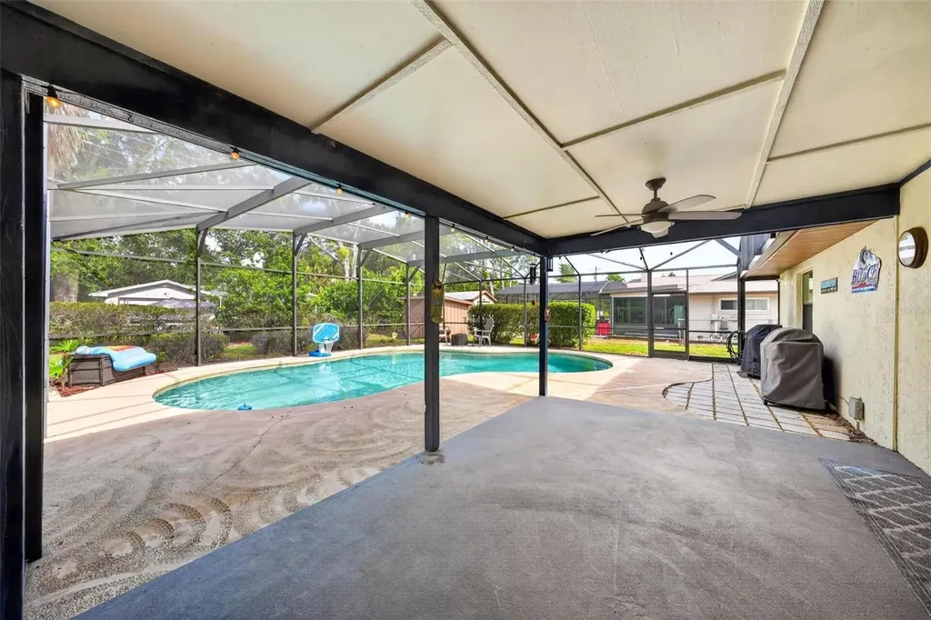 890 Mendoza Drive Orlando FL 32825