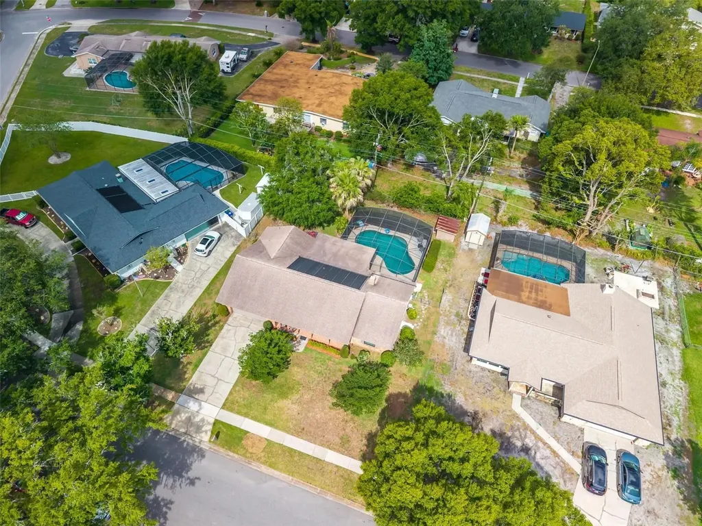 890 Mendoza Drive Orlando FL 32825