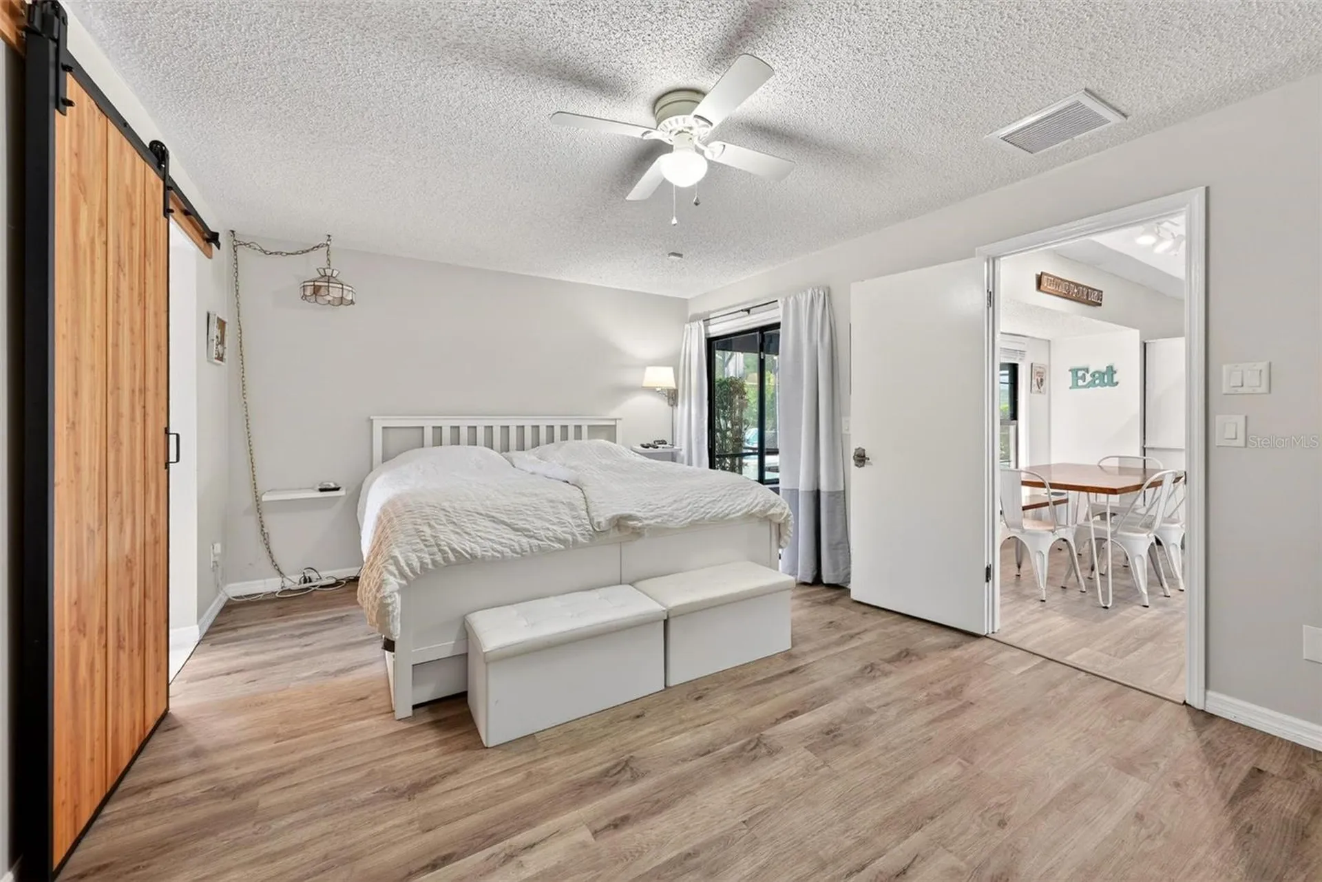 890 Mendoza Drive Orlando FL 32825