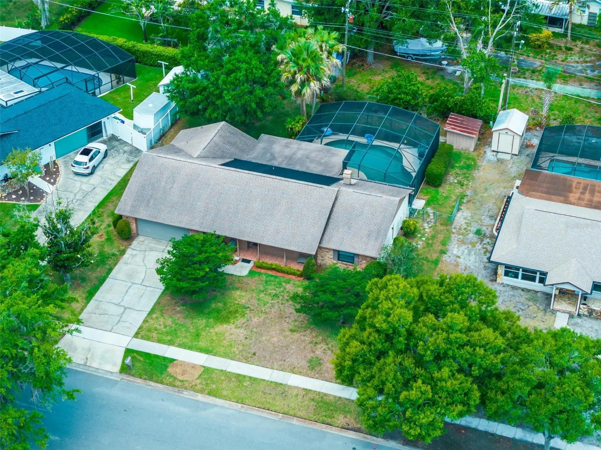 890 Mendoza Drive Orlando FL 32825