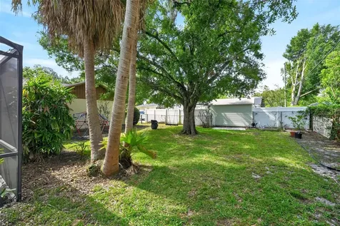 890 Mendoza Drive Orlando FL 32825
