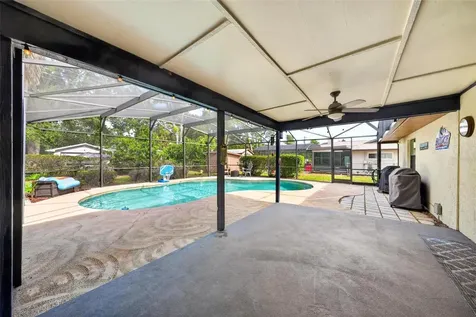 890 Mendoza Drive Orlando FL 32825