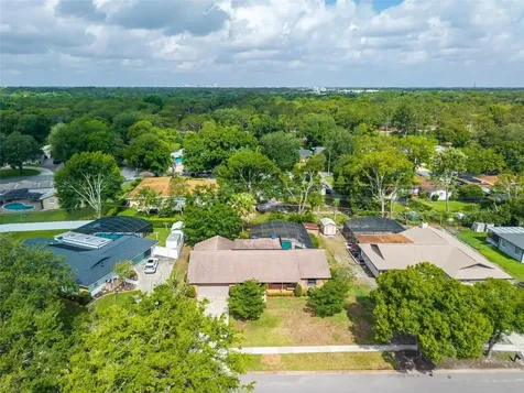 890 Mendoza Drive Orlando FL 32825