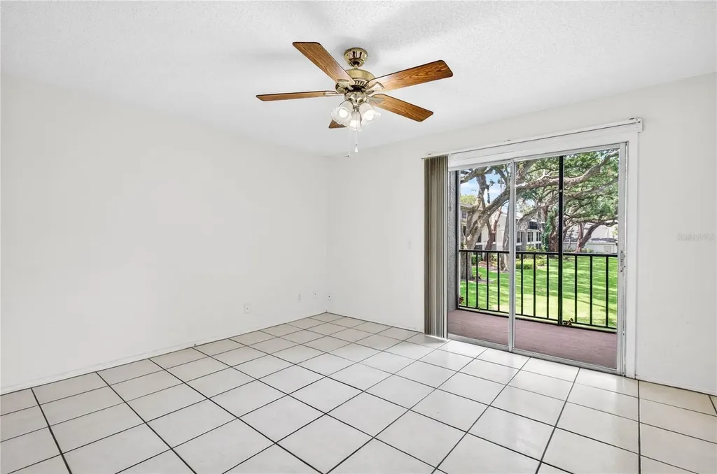 14452 Reuter Strasse Tampa FL 33613