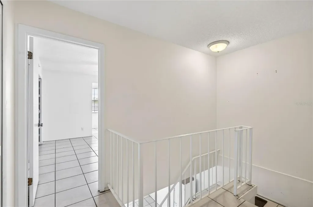 14452 Reuter Strasse Tampa FL 33613