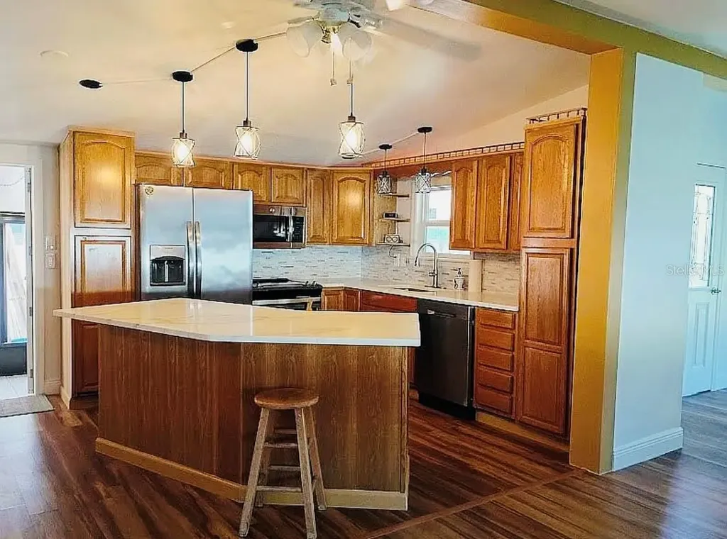 9128 Otter Pass Tampa FL 33626