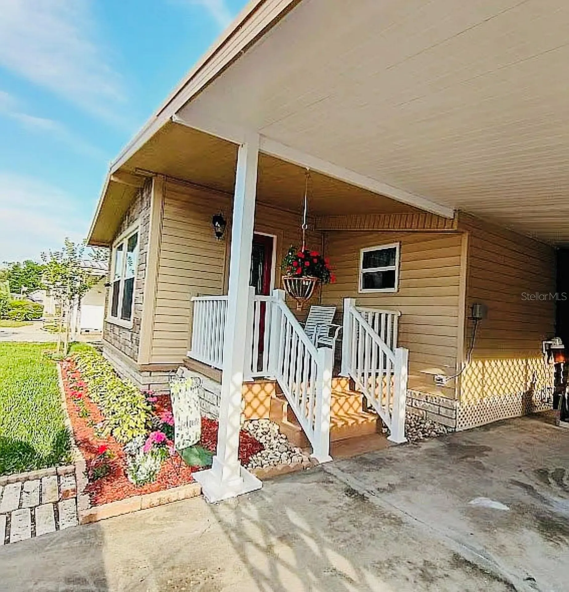 9128 Otter Pass Tampa FL 33626