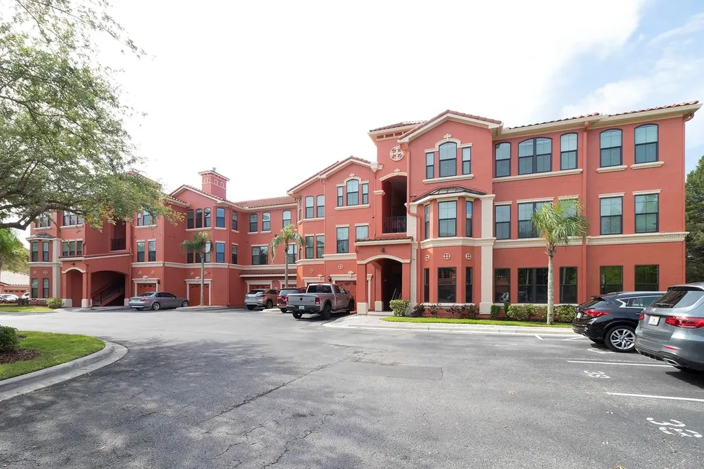 2713 Via Murano Clearwater FL 33764