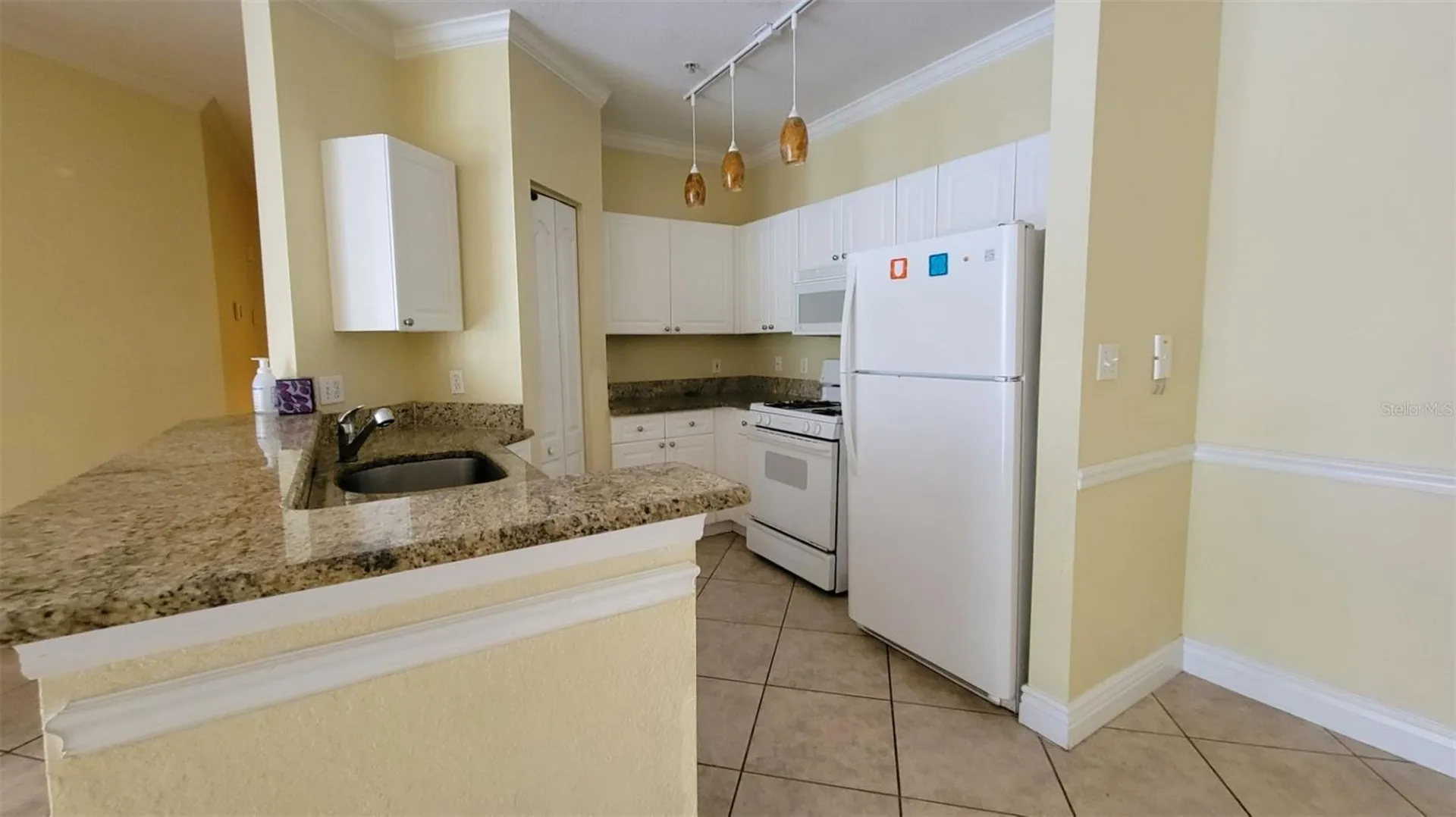 2713 Via Murano Clearwater FL 33764
