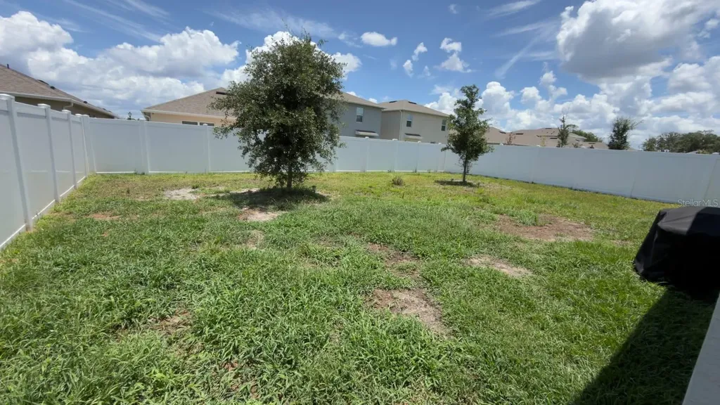 1583 Barberry Drive Kissimmee FL 34744