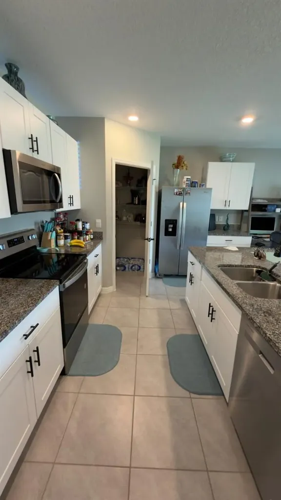 1583 Barberry Drive Kissimmee FL 34744