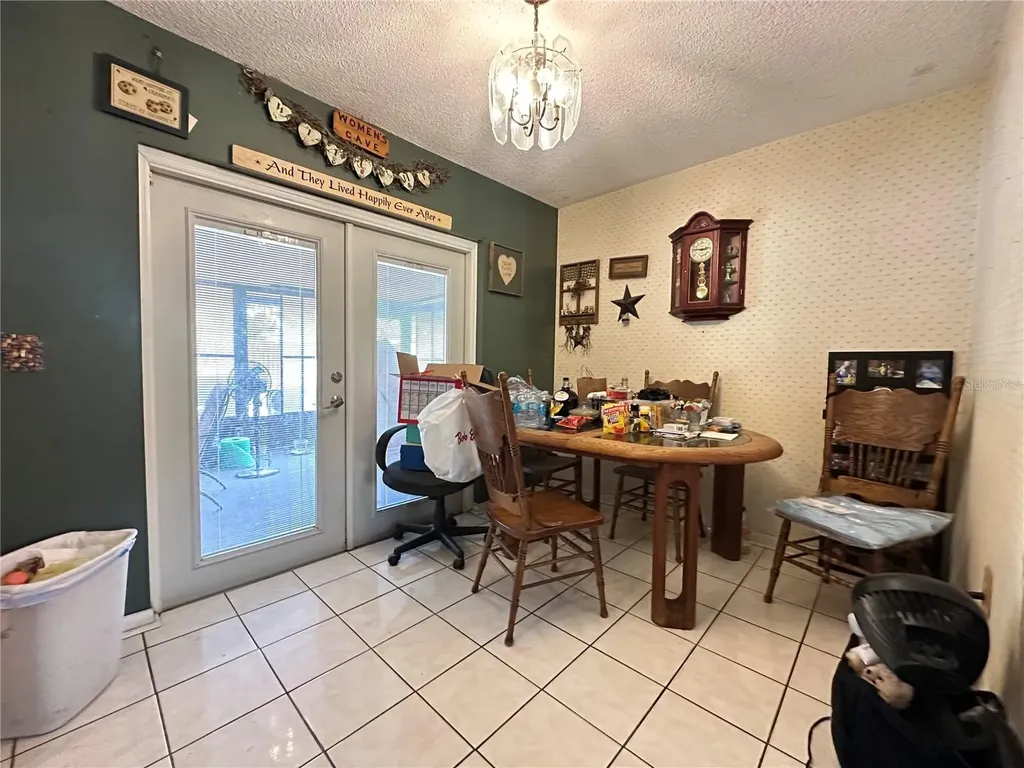 2306 Lincoln Court Brandon FL 33510